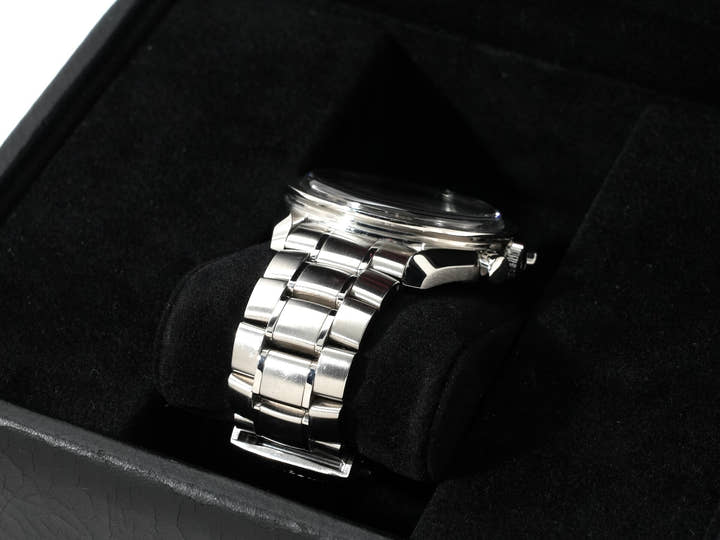 オメガ スピードマスター シューマッハ レジェンド Ref.3853.32 アイボリー×ブラック文字盤 中古 rso35hti