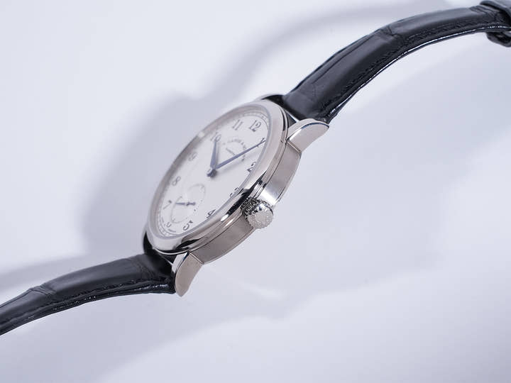 A.ランゲ&ゾーネ 1815 Ref.235.026 18KWG シルバー文字盤 中古 2hkze865