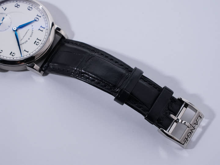 A.ランゲ&ゾーネ 1815 Ref.235.026 18KWG シルバー文字盤 中古 2hkze865