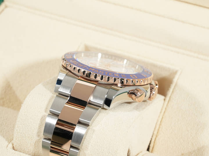 ロレックス ヨットマスターII Ref.116681 ステンレススチール/エバーローズゴールド ホワイト文字盤