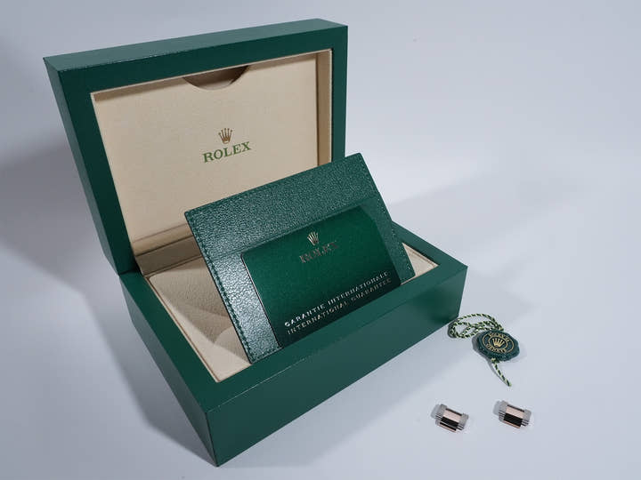 ロレックス ヨットマスターII Ref.116681 ステンレススチール/エバーローズゴールド ホワイト文字盤