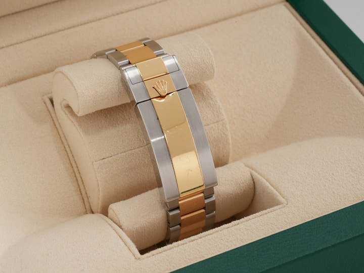 Rolex Submariner Date Ref.126613LB Blue Dial Used v5hktq7w