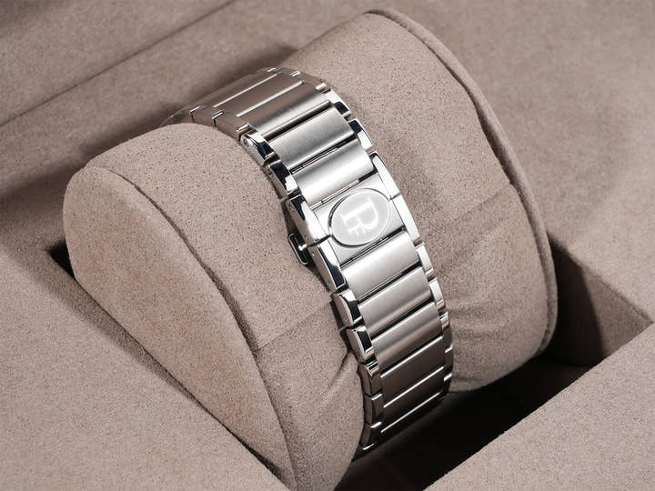 パルミジャーニフルリエ トンダPF アニュアルカレンダー Ref.PFC907-1020001-100182 グレー文字盤 美品 35udpg8r