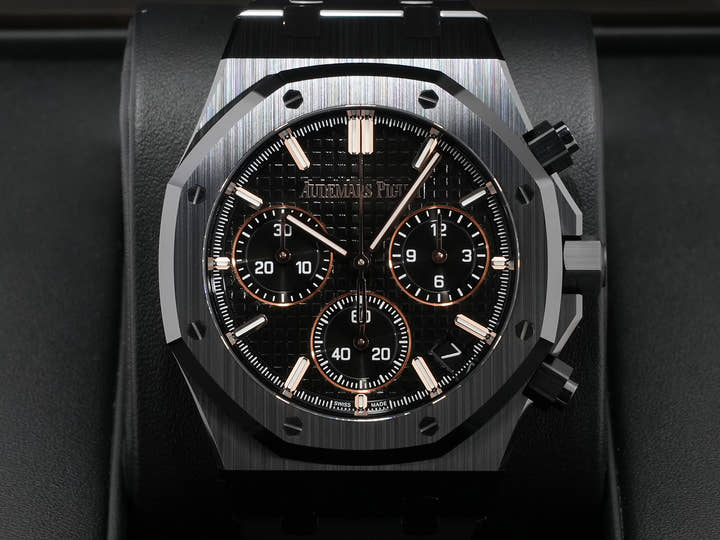 オーデマピゲ ロイヤルオーク クロノグラフ 50周年記念 Ref.26240CE.OO.1225CE.01 ブラックセラミック ブラック文字盤