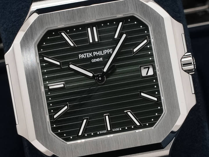 パテックフィリップ キュビタス Ref.5821/1A-001 ステンレススチール グリーン文字盤