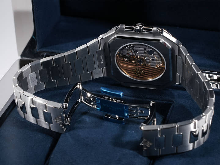 パテックフィリップ キュビタス Ref.5821/1A-001 ステンレススチール グリーン文字盤