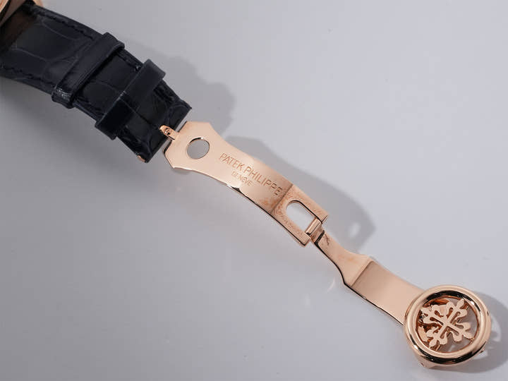 パテックフィリップ カラトラバ トラベルタイム Ref.5224R-001 ローズゴールド ブルー文字盤