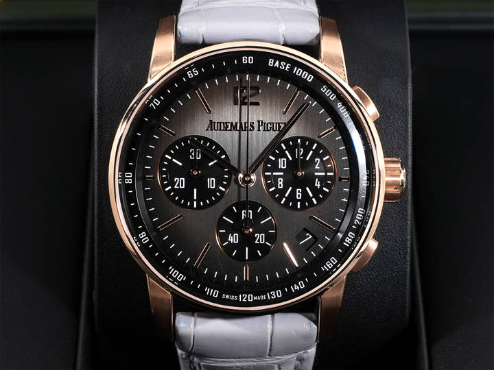 オーデマピゲ CODE 11.59 バイ オーデマ ピゲ クロノグラフ Ref.26393NR.OO.A002KB.01 ピンクゴールド スモークグレー文字盤