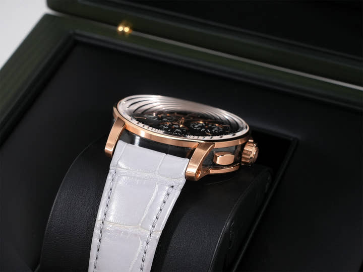 オーデマピゲ CODE 11.59 バイ オーデマ ピゲ クロノグラフ Ref.26393NR.OO.A002KB.01 ピンクゴールド スモークグレー文字盤