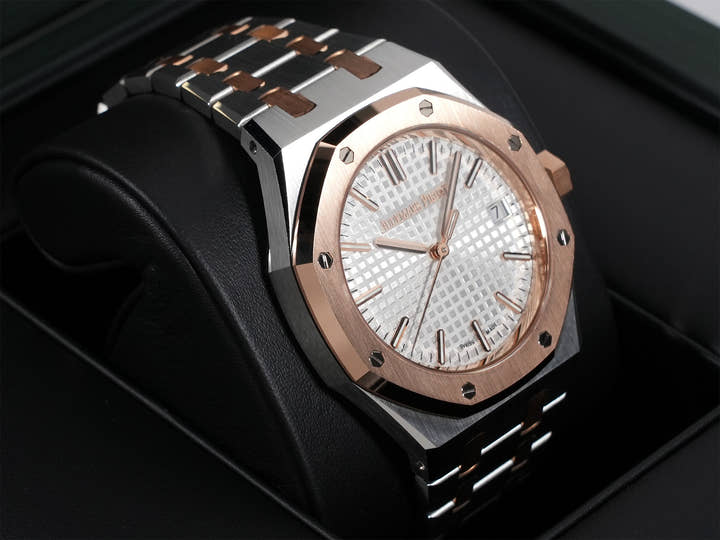 オーデマピゲ ロイヤルオーク Ref.15550SR.OO.1356SR.02 ステンレススチール/ピンクゴールド シルバー文字盤