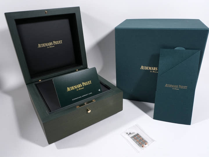 オーデマピゲ ロイヤルオーク Ref.15550SR.OO.1356SR.02 ステンレススチール/ピンクゴールド シルバー文字盤