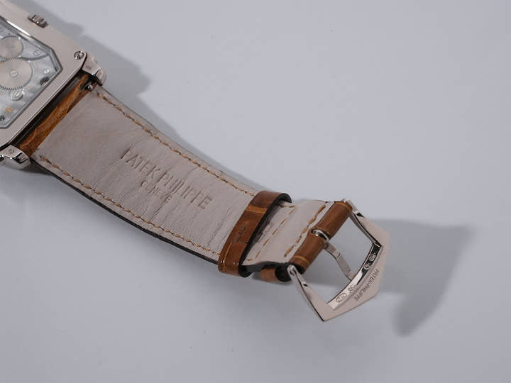 パテックフィリップ ゴンドーロ Ref.5124G-001 ホワイトゴールド サーモン文字盤