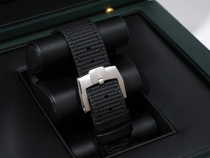 オーデマピゲ CODE 11.59 バイ オーデマ ピゲ クロノグラフ Ref.26393BC.OO.A002KB.02 ホワイトゴールド オニキス文字盤