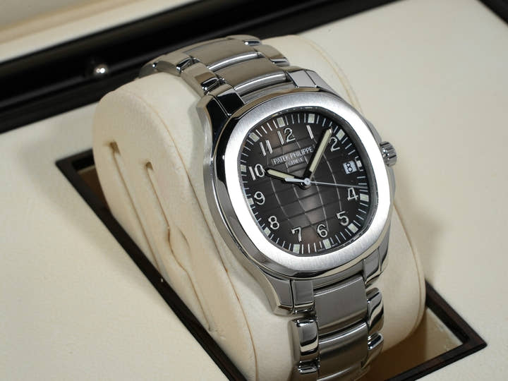 パテックフィリップ アクアノート エクストララージ Ref.5167/1A-001 ステンレススチール ブラック文字盤