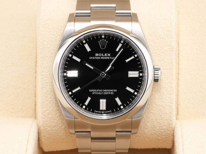 ロレックス オイスターパーペチュアル36 Ref.126000 ステンレススチール ブラック文字盤