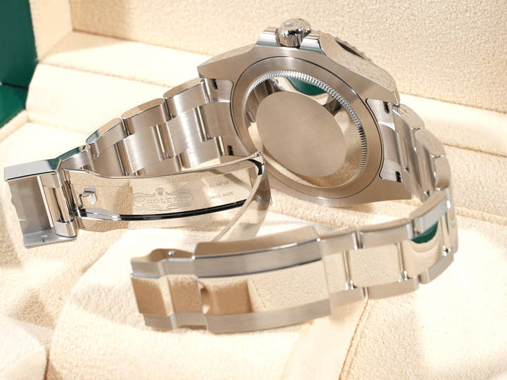 Rolex GMT Master II Ref.126710BLNR Black Dial Unused vrejopwx