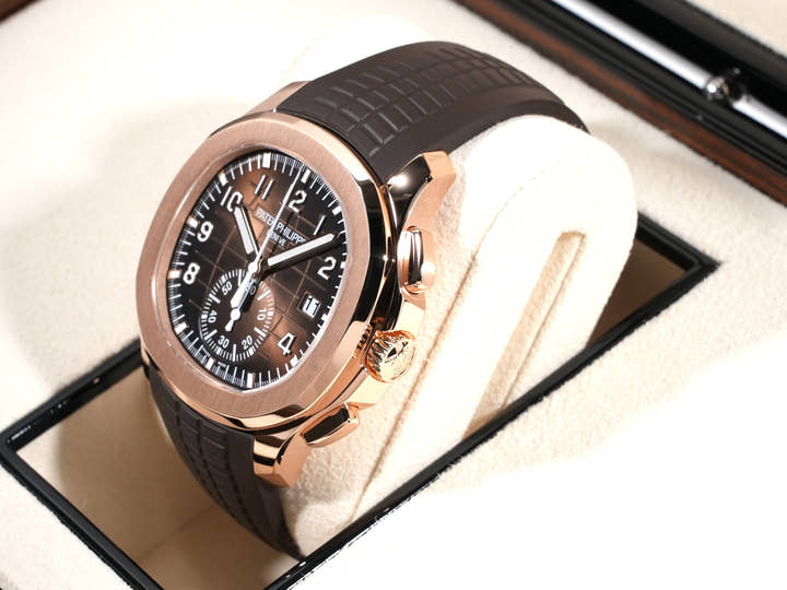 Patek Philippe Aquanaut Chronograph Ref.5968R-001 Brown Soleil Dial Unused 8g5oprjp