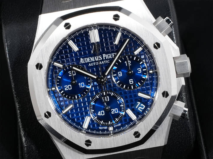 オーデマピゲ ロイヤルオーク クロノグラフ Ref.26239BC.OO.1220BC.01 ホワイトゴールド ブルー文字盤
