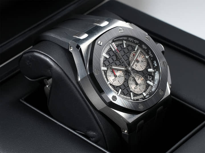Audemars Piguet Royal Oak Offshore Chronograph Ref.26420SO.OO.A002CA.01 Black Dial Used zj667d3y