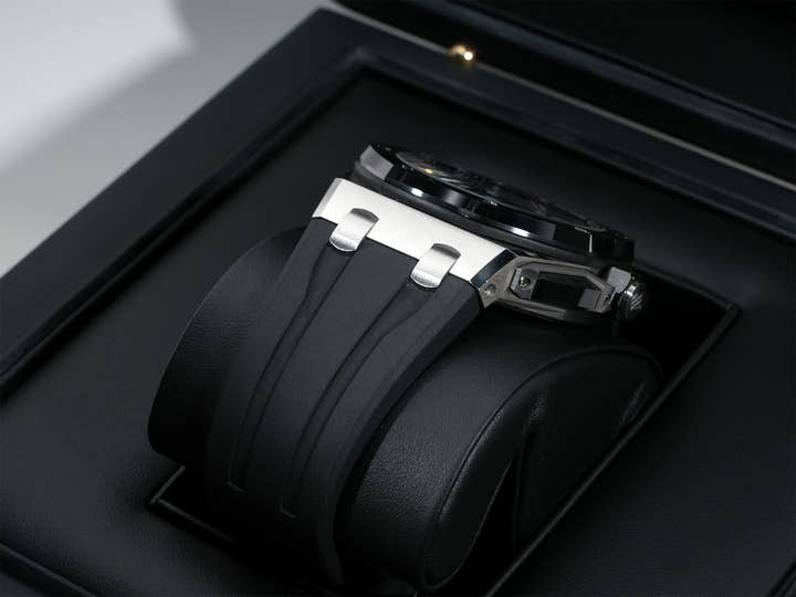 Audemars Piguet Royal Oak Offshore Chronograph Ref.26420SO.OO.A002CA.01 Black Dial Used zj667d3y