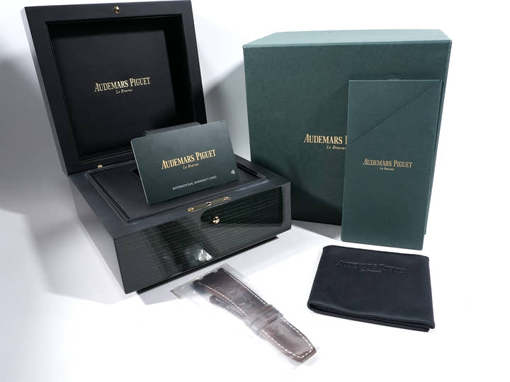 Audemars Piguet Royal Oak Offshore Chronograph Ref.26420SO.OO.A002CA.01 Black Dial Used zj667d3y