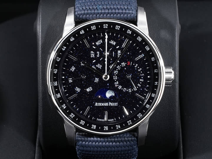 オーデマピゲ CODE 11.59 バイ オーデマ ピゲ パーペチュアルカレンダー Ref.26394BC.OO.D027KB.01 ホワイトゴールド ブルーアヴェンチュリン文字盤