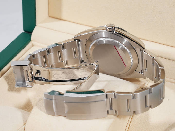 Rolex Explorer I Ref.214270 Black Dial Good Condition 7i7ft4q4