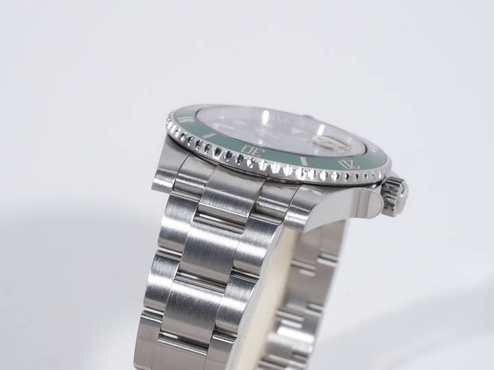 ロレックス サブマリーナー デイト Ref.116610LV ステンレススチール グリーン文字盤