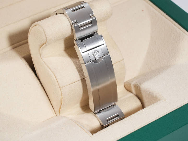 ロレックス サブマリーナー デイト Ref.116610LV ステンレススチール グリーン文字盤