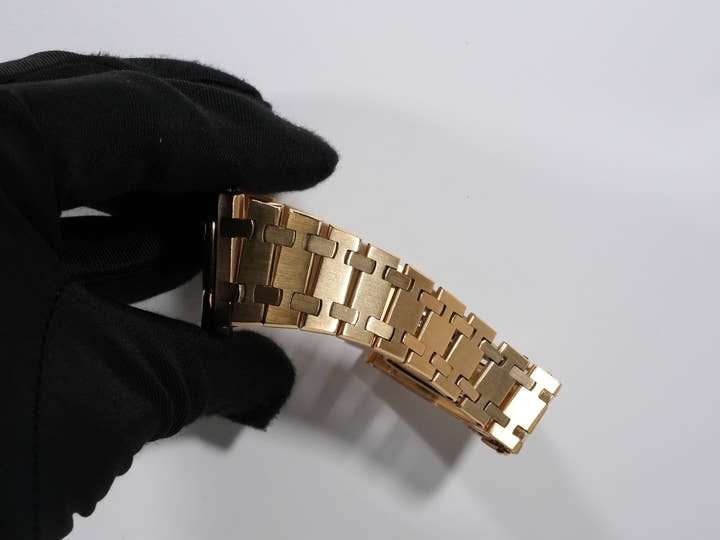 オーデマピゲ ロイヤルオーク クォーツ Ref.56175BA.OO.0789BA.02 イエローゴールド シャンパン文字盤