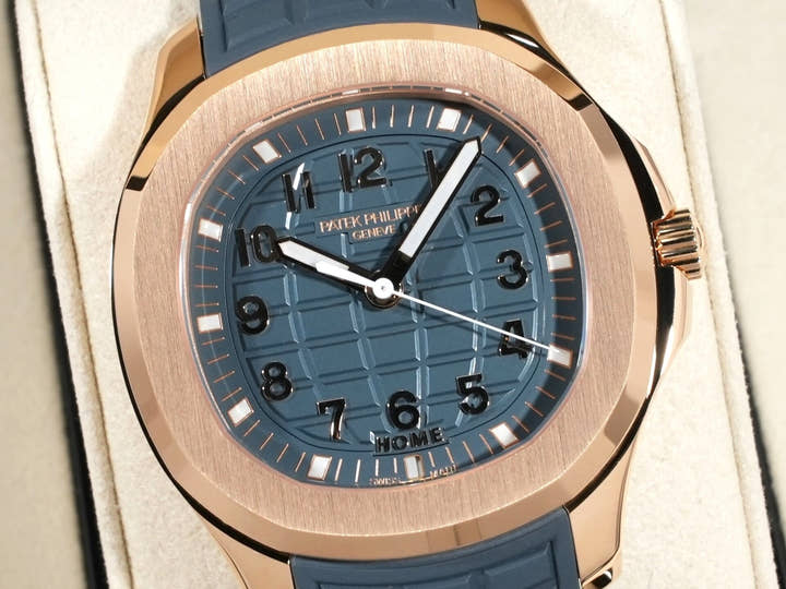 パテックフィリップ アクアノート トラベルタイム Ref.5269R-001 ローズゴールド ブルーグレー文字盤
