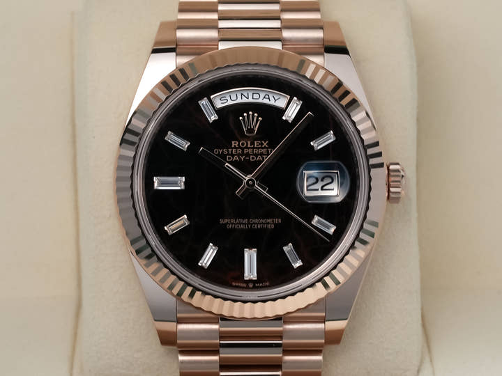 ロレックス デイデイト40 Ref.228235A エバーローズゴールド ダイヤモンド入りアイゼンキーゼル文字盤