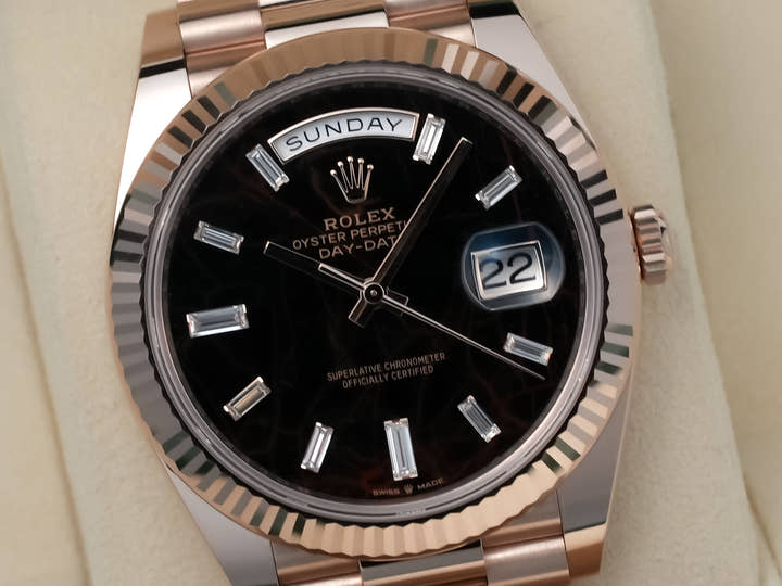 ロレックス デイデイト40 Ref.228235A エバーローズゴールド ダイヤモンド入りアイゼンキーゼル文字盤