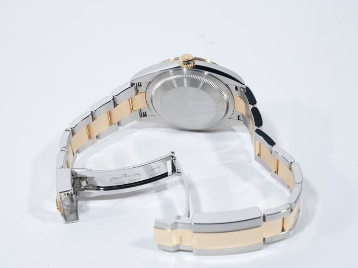 ロレックス エクスプローラー36 Ref.124273 ステンレススチール/イエローゴールド ブラック文字盤