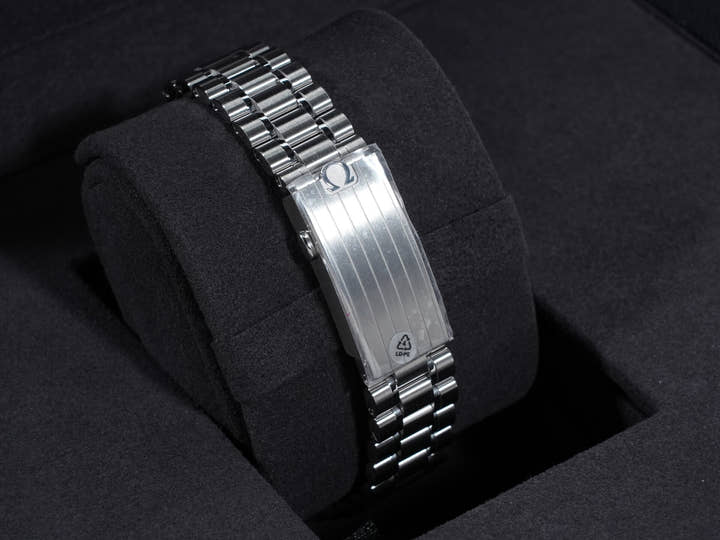 オメガ スピードマスター ムーンウォッチ プロフェッショナル Ref.310.30.42.50.04.001 ホワイト文字盤 未使用 8rkviobz