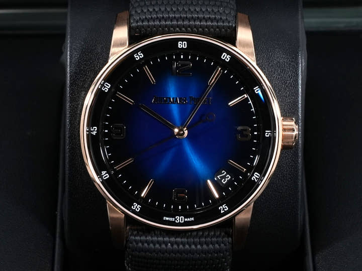 オーデマピゲ CODE 11.59 バイ オーデマ ピゲ Ref.15210OR.OO.A002KB.03 ピンクゴールド スモークブルーラッカー文字盤