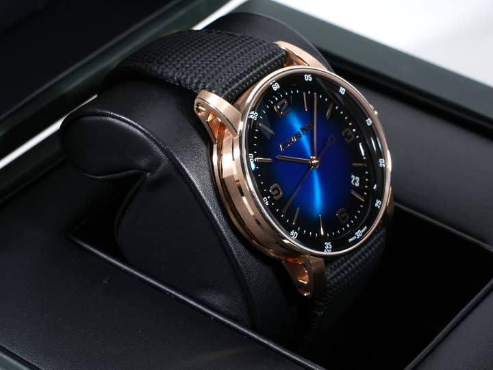 オーデマピゲ CODE 11.59 バイ オーデマ ピゲ Ref.15210OR.OO.A002KB.03 ピンクゴールド スモークブルーラッカー文字盤