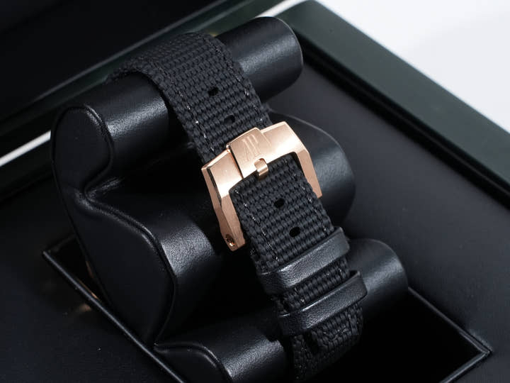 オーデマピゲ CODE 11.59 バイ オーデマ ピゲ Ref.15210OR.OO.A002KB.03 ピンクゴールド スモークブルーラッカー文字盤