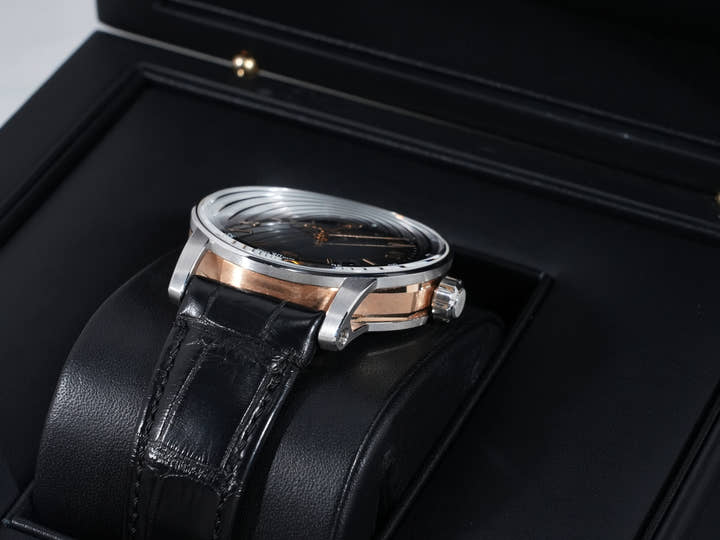 オーデマピゲ CODE 11.59 バイ オーデマ ピゲ Ref.15210CR.OO.A002CR.01 ホワイトゴールド/ピンクゴールド グレーラッカー文字盤