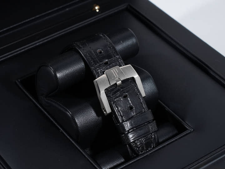 オーデマピゲ CODE 11.59 バイ オーデマ ピゲ Ref.15210CR.OO.A002CR.01 ホワイトゴールド/ピンクゴールド グレーラッカー文字盤