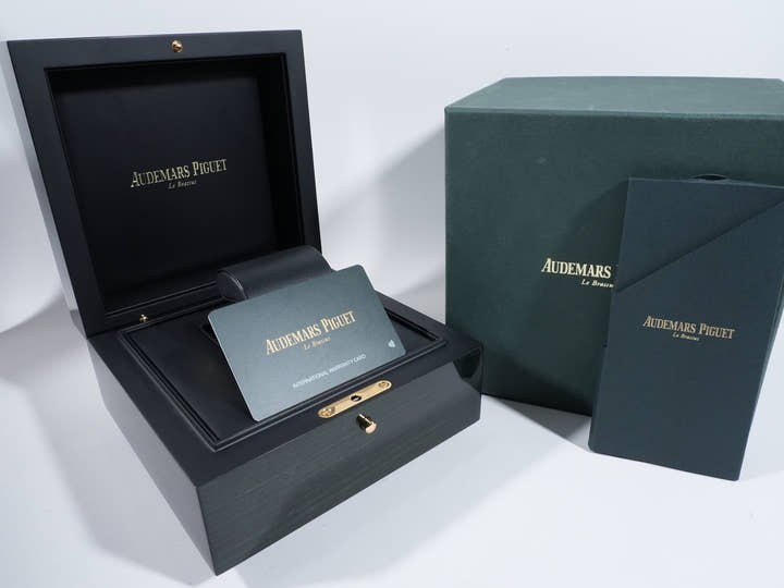 オーデマピゲ CODE 11.59 バイ オーデマ ピゲ Ref.15210CR.OO.A002CR.01 ホワイトゴールド/ピンクゴールド グレーラッカー文字盤