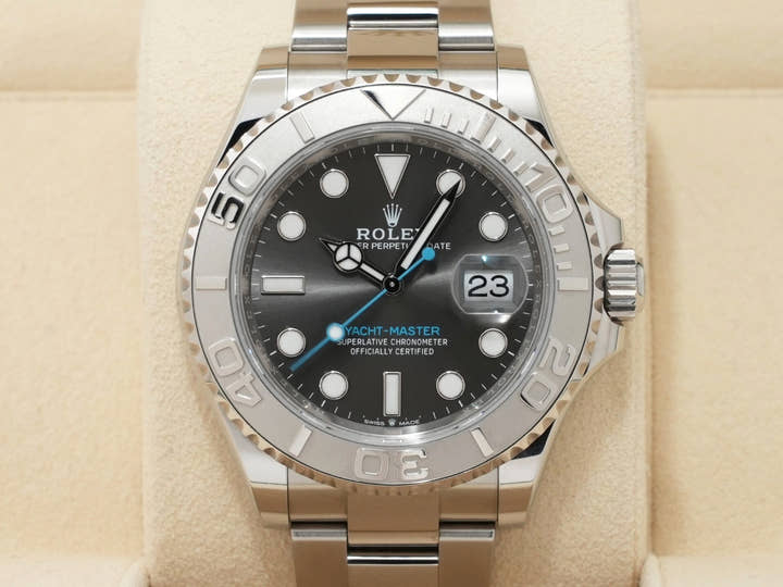 ロレックス ヨットマスター40 Ref.126622 ステンレススチール/プラチナ スレート文字盤