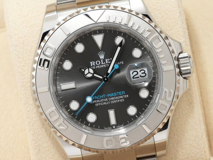 ロレックス ヨットマスター40 Ref.126622 ステンレススチール/プラチナ スレート文字盤