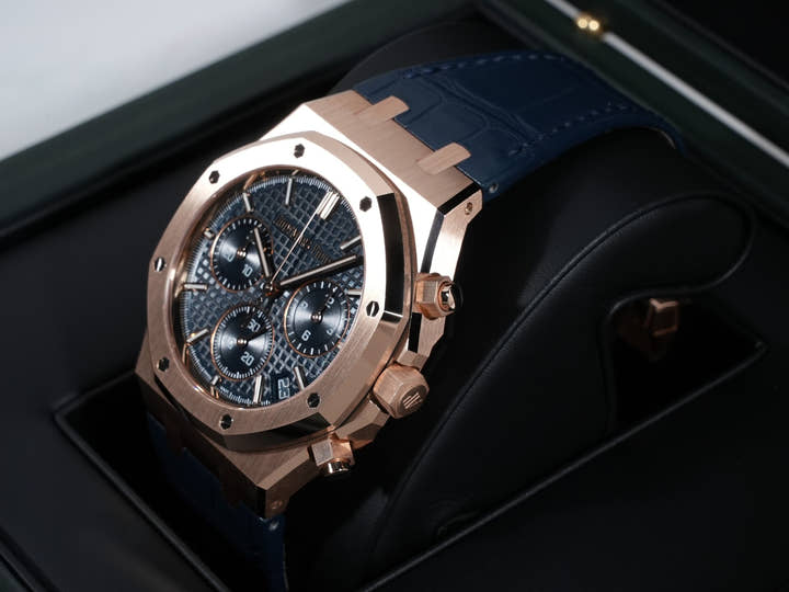 オーデマピゲ ロイヤルオーク クロノグラフ Ref.26240OR.OO.D315CR.02 ピンクゴールド ナイトブルー文字盤