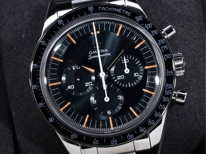 オメガ スピードマスター ファースト オメガ イン スペース Ref.310.30.40.50.06.001 ブルーグレー文字盤 未使用 fvs5na9r