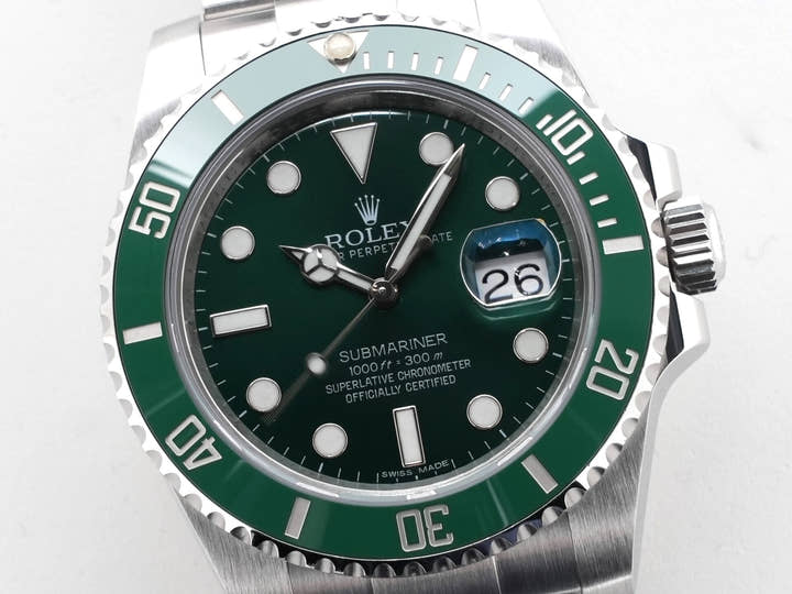 ロレックス サブマリーナー デイト Ref.116610LV ステンレススチール グリーン文字盤