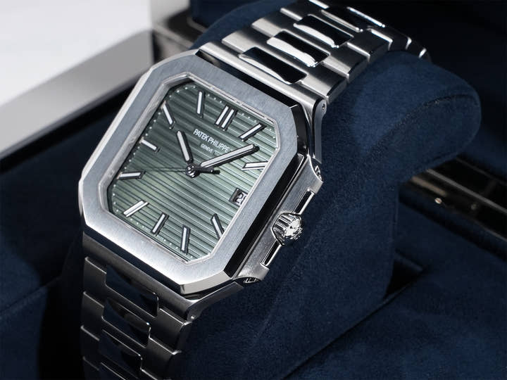 パテックフィリップ キュビタス Ref.5821/1A-001 ステンレススチール グリーン文字盤