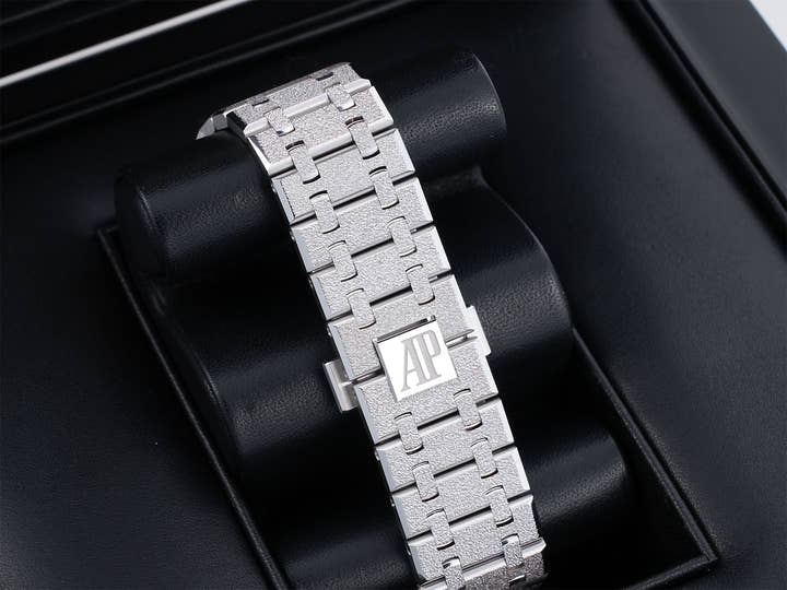 オーデマピゲ ロイヤルオーク クロノグラフ Ref.26331BC.GG.1224BC.03 ホワイトゴールド ブラックxグレーブルー文字盤