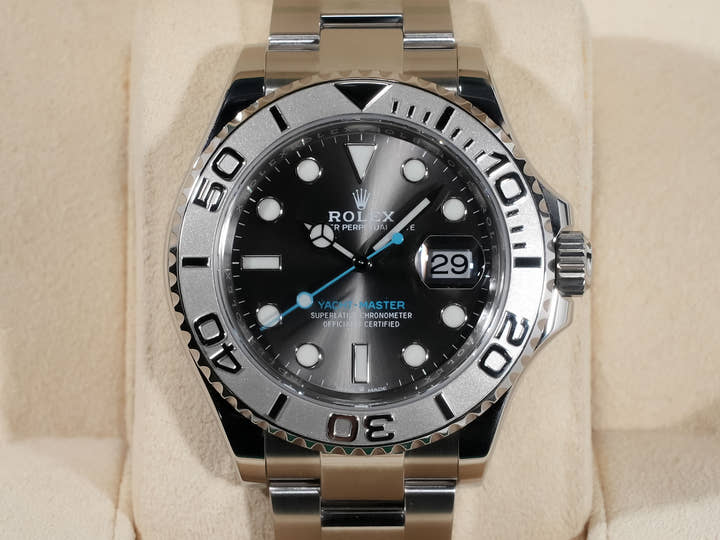 ロレックス ヨットマスター40 Ref.126622 ステンレススチール/プラチナ スレート文字盤