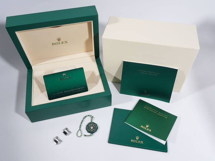 ロレックス ヨットマスター40 Ref.126622 ステンレススチール/プラチナ スレート文字盤